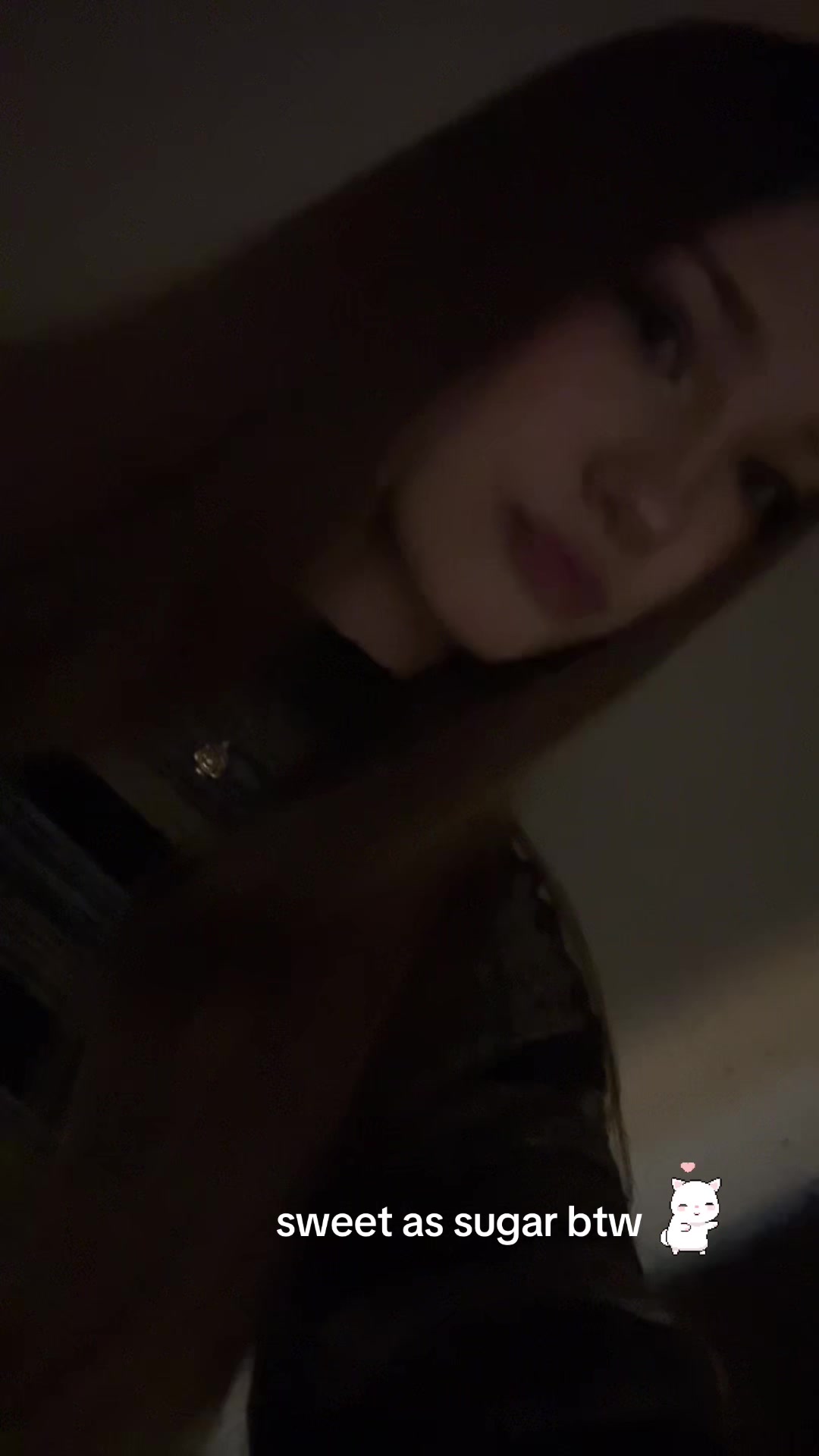 @bella