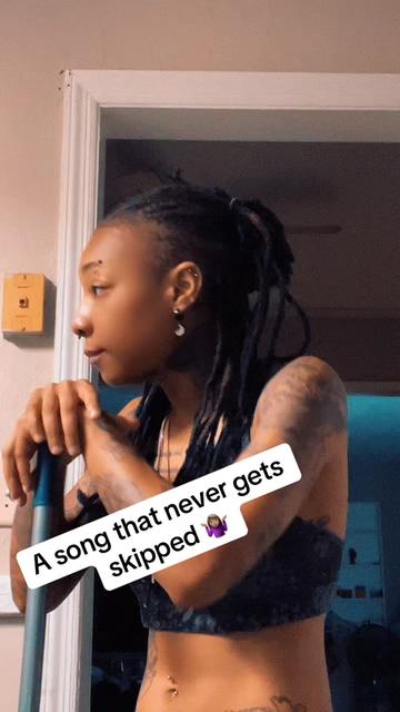 @JustShar