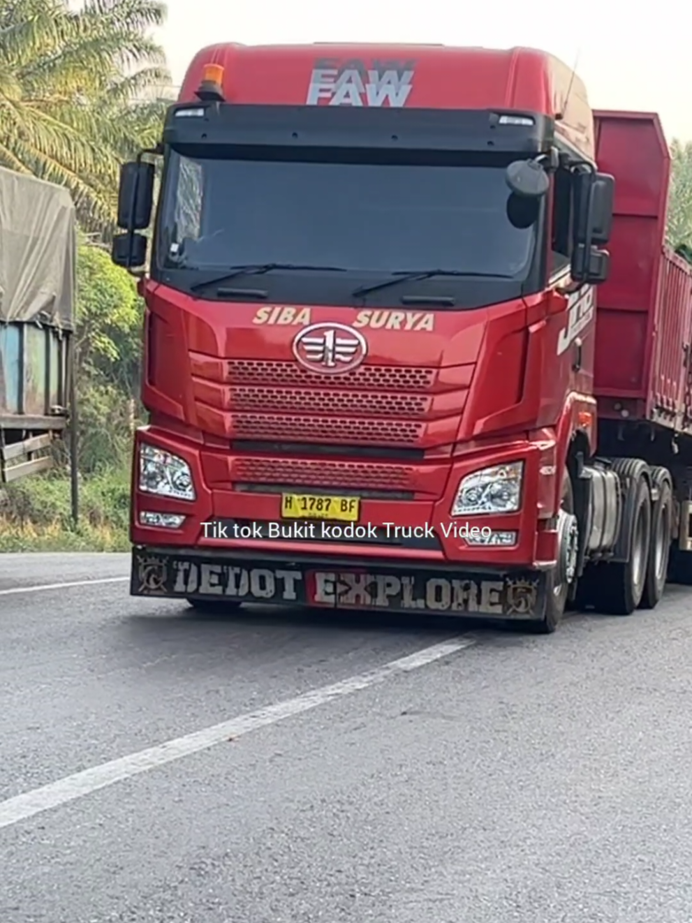 @Bukit Kodok Truck Video