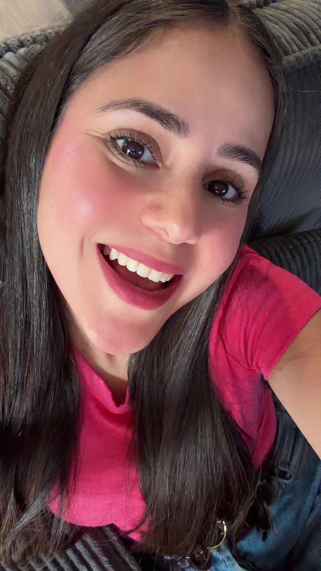 @anakhdezd