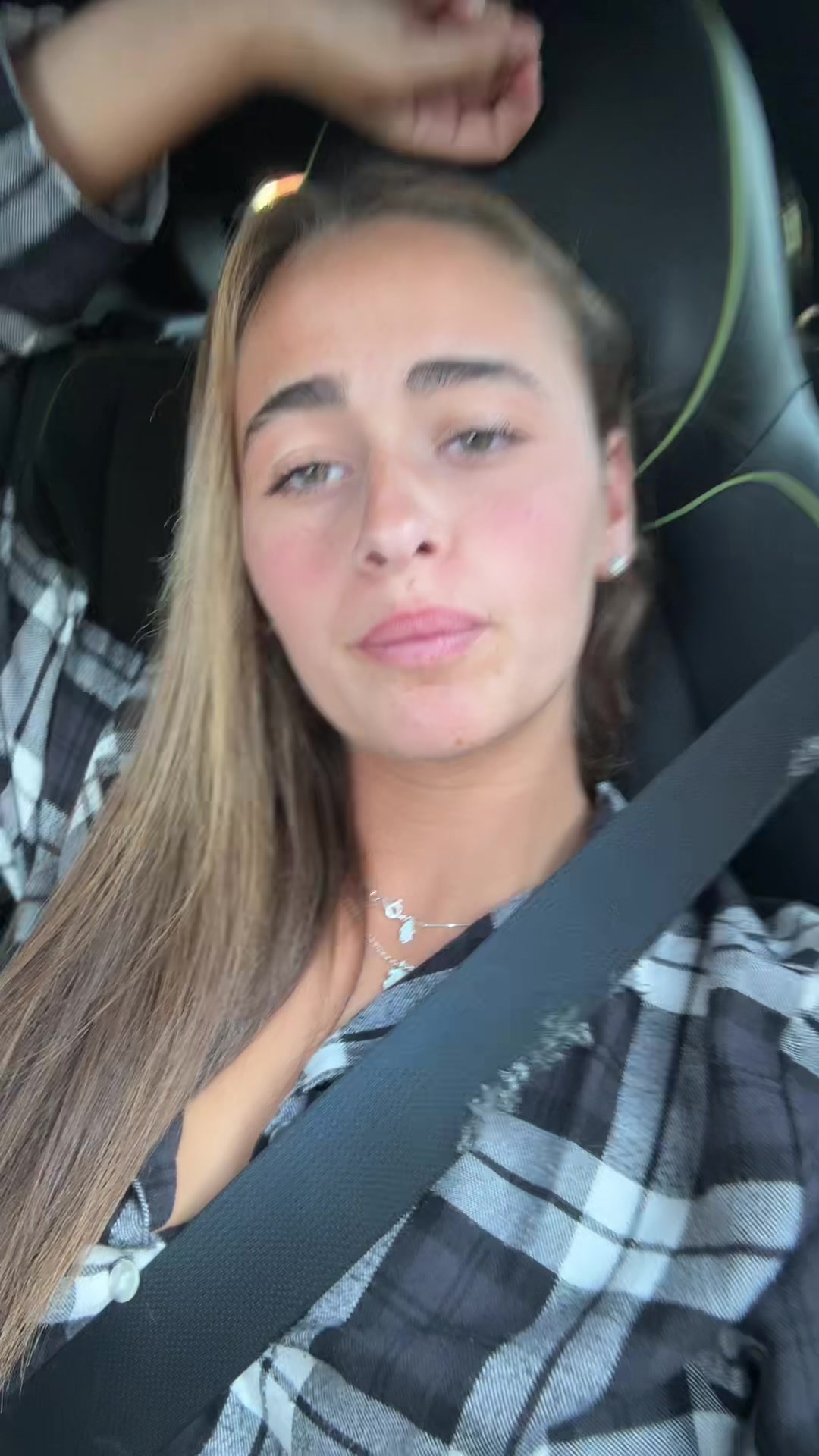 @lia_naim_