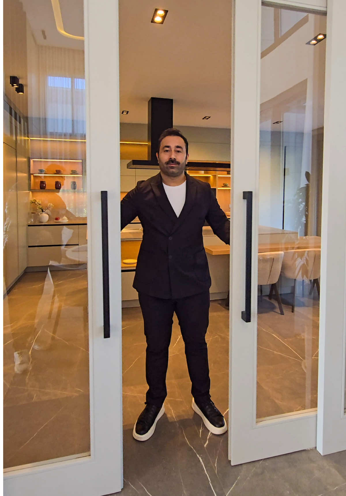 @G&ouml;khan Yeşil&ouml;z