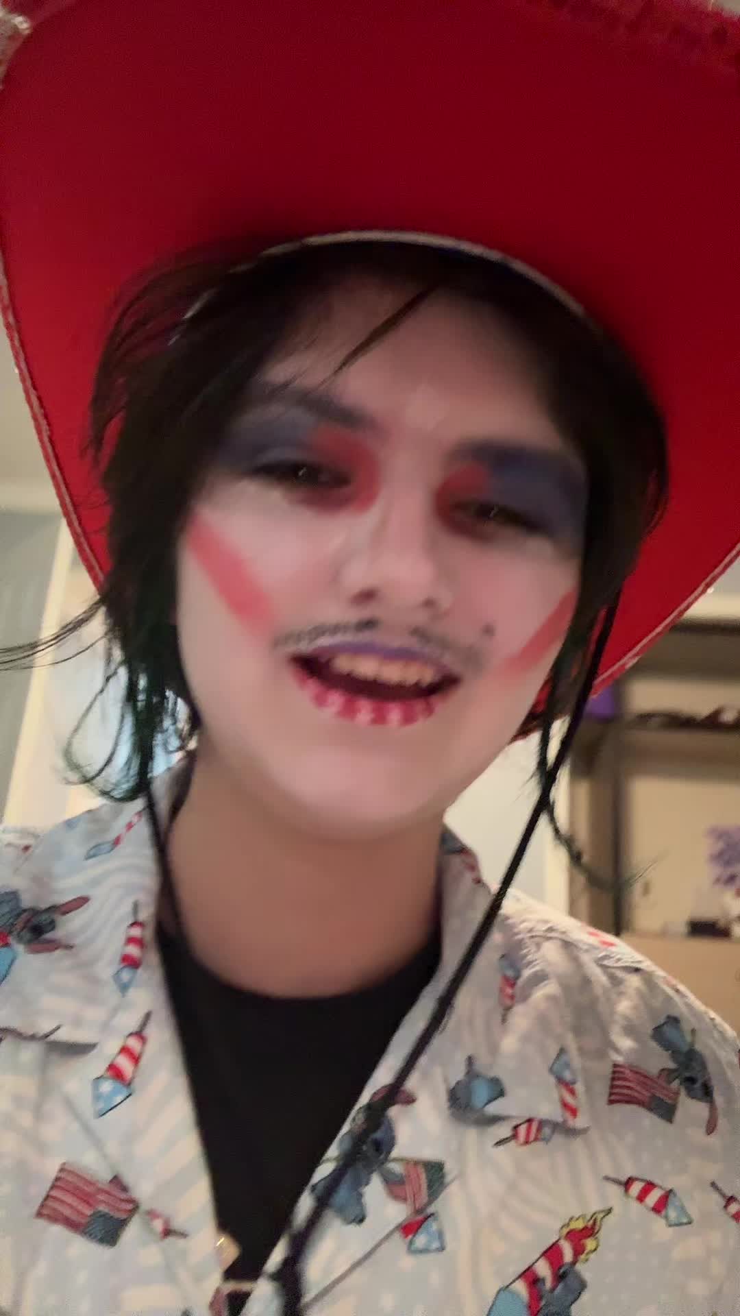 @DragKingMayhem