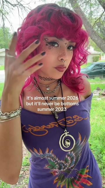 @ail&iacute;n ✃✮𝄞𖦹⋆