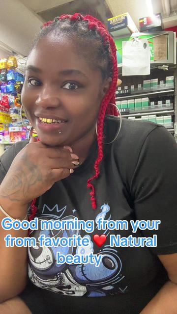 @Goldmouth queen ❤️🖤