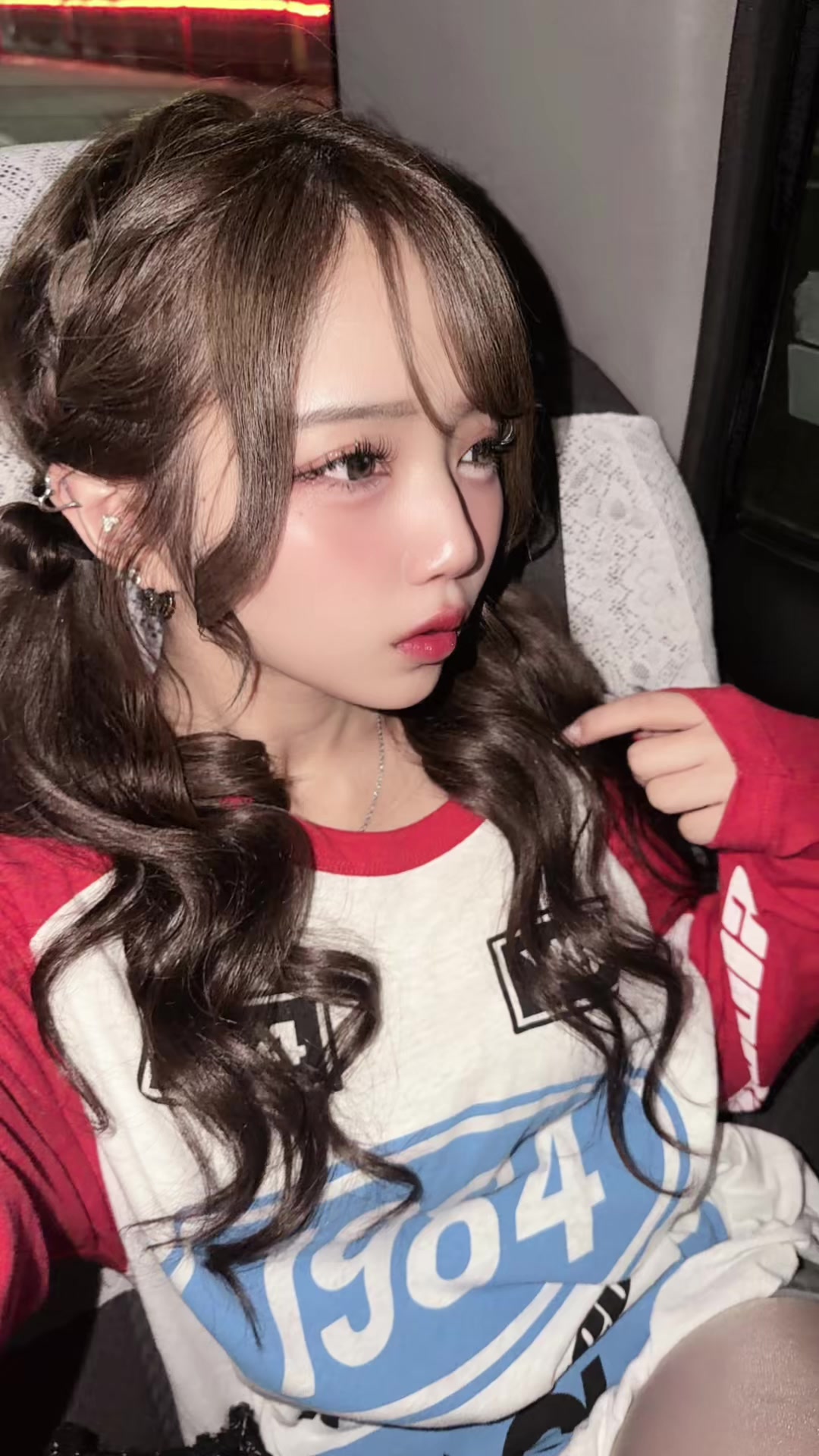 @えま