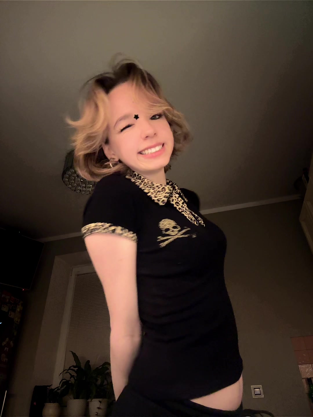 @твоя уннка🎀