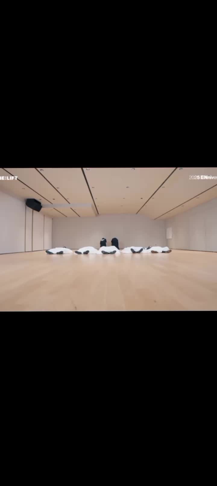 @jeyii 🦅