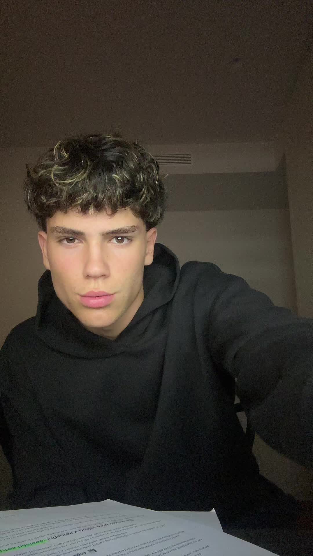 @Nico López