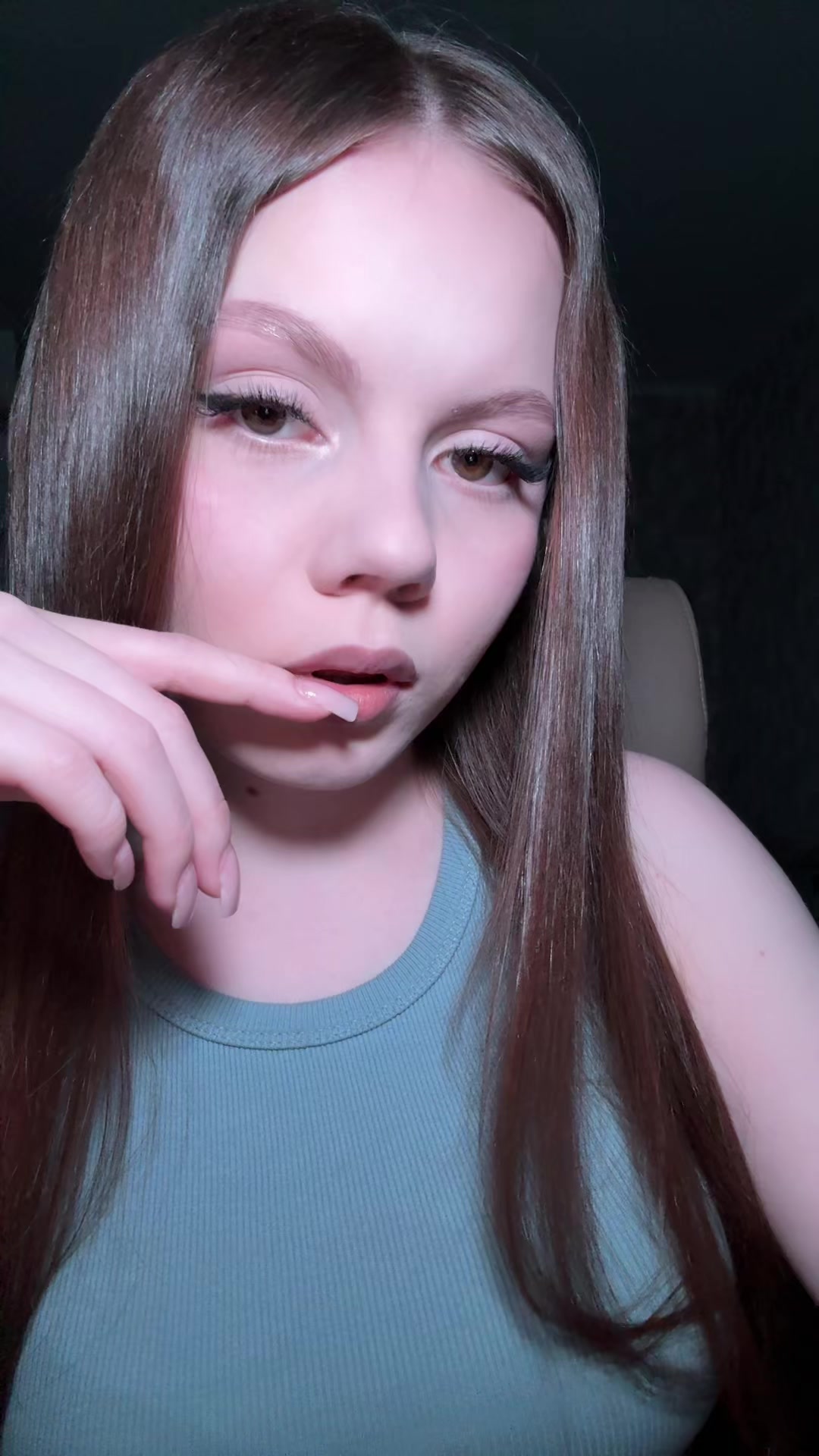 @glrvrnn
