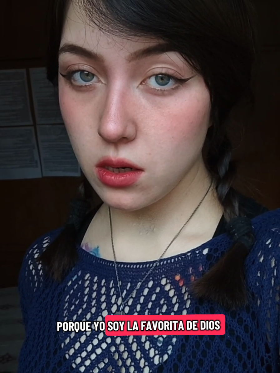 @StrawberryCake🇧🇴