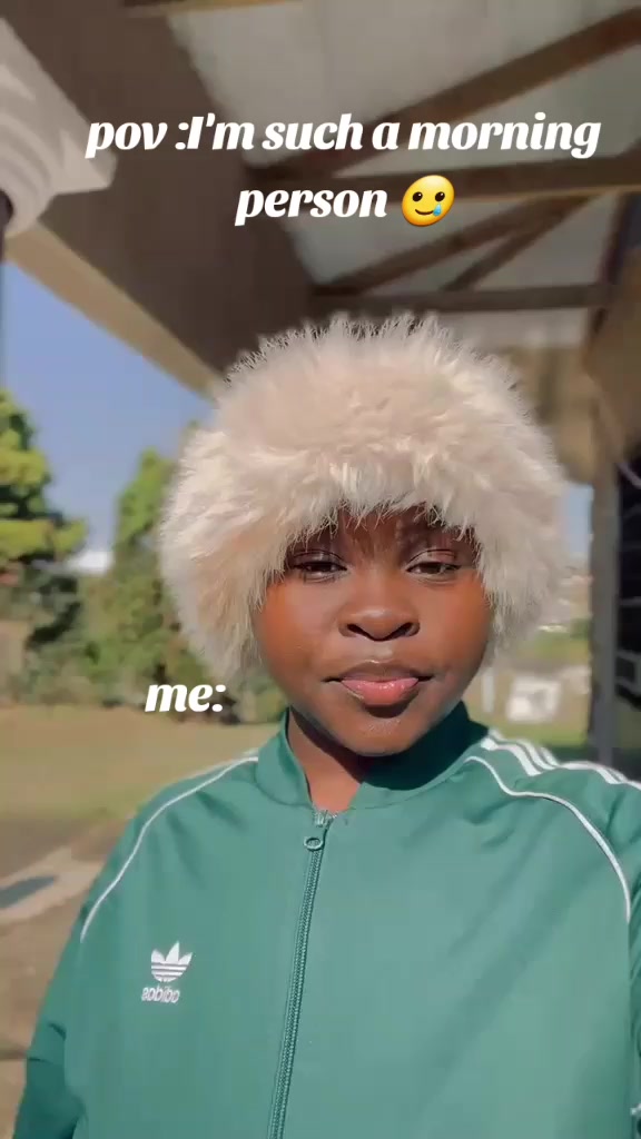 @ZOEWY_RED🧸👅✂️!!