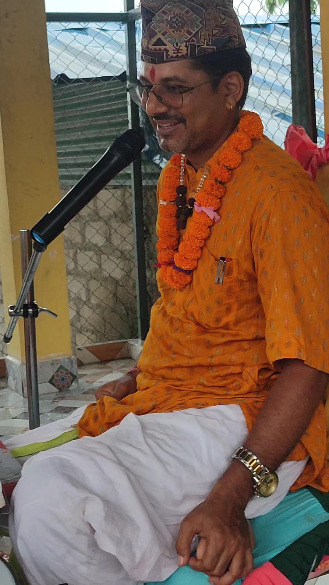 @sumitra