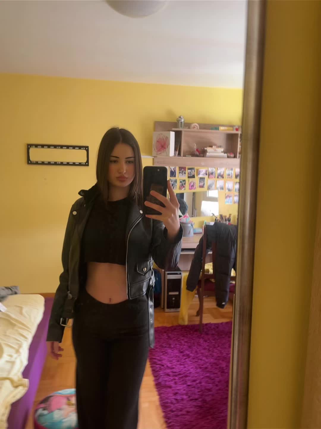 @andjela
