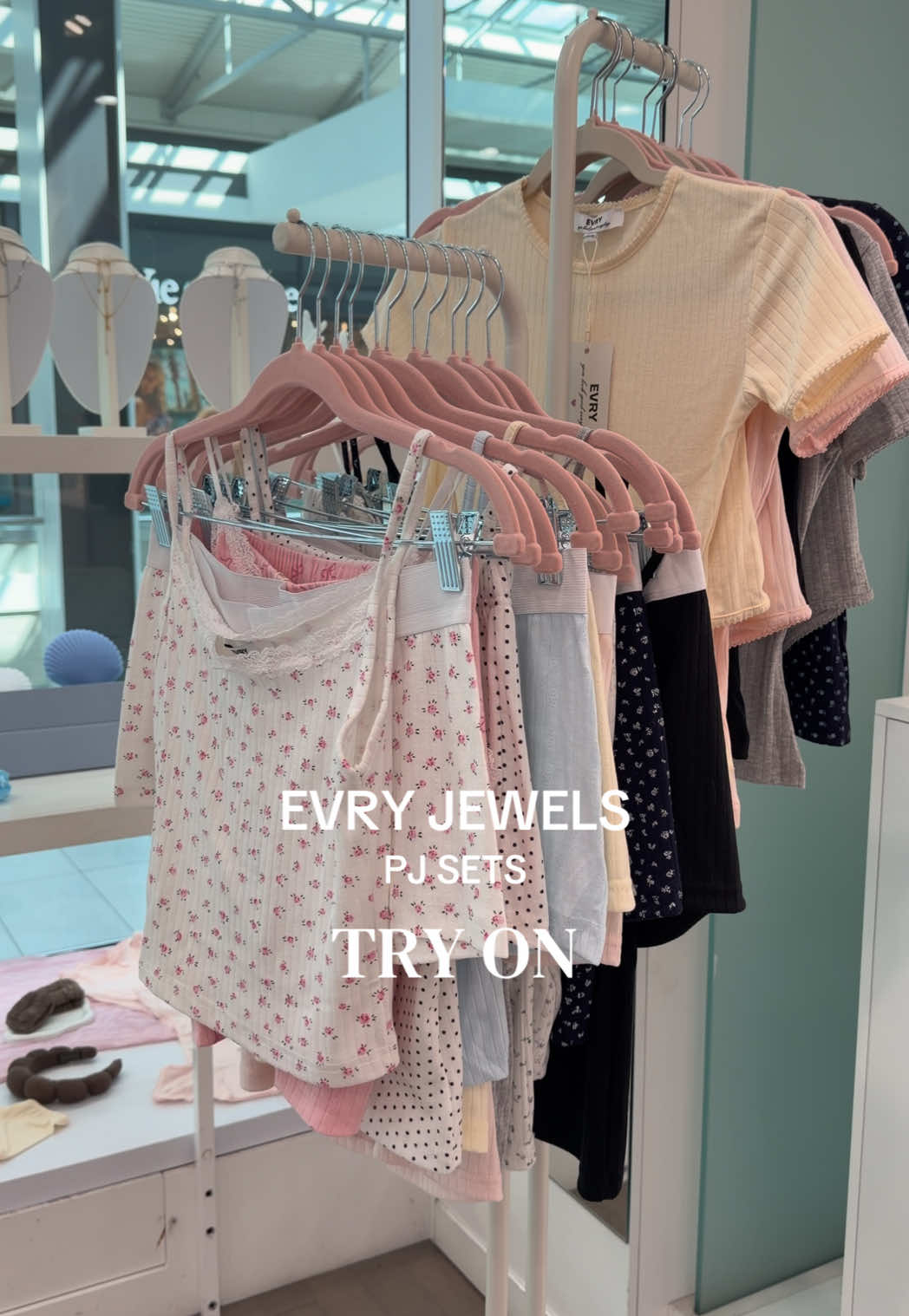 @victoria jean