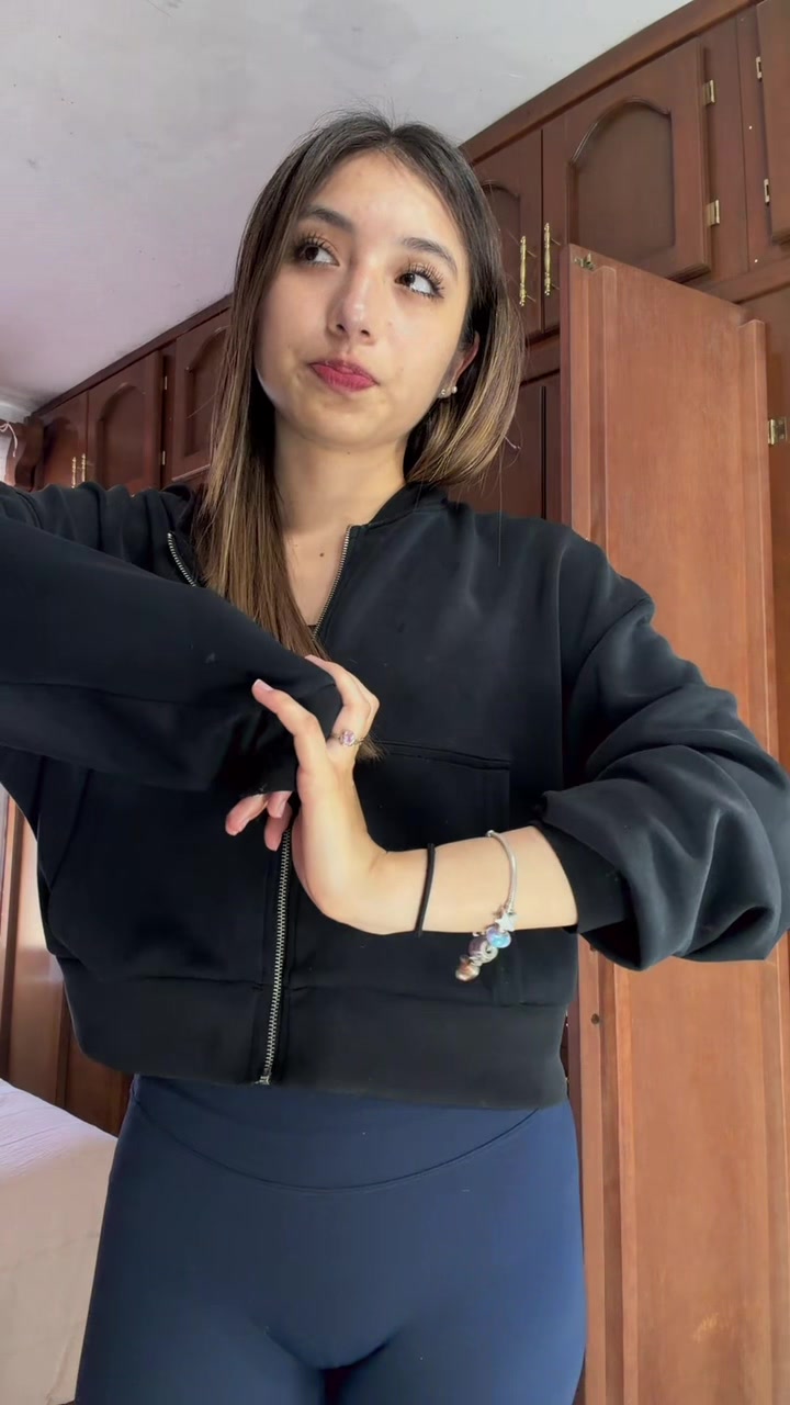 @Liliana
