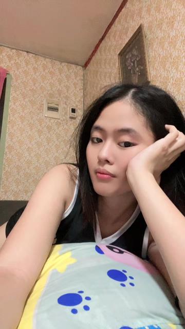 @Kirsten🥀