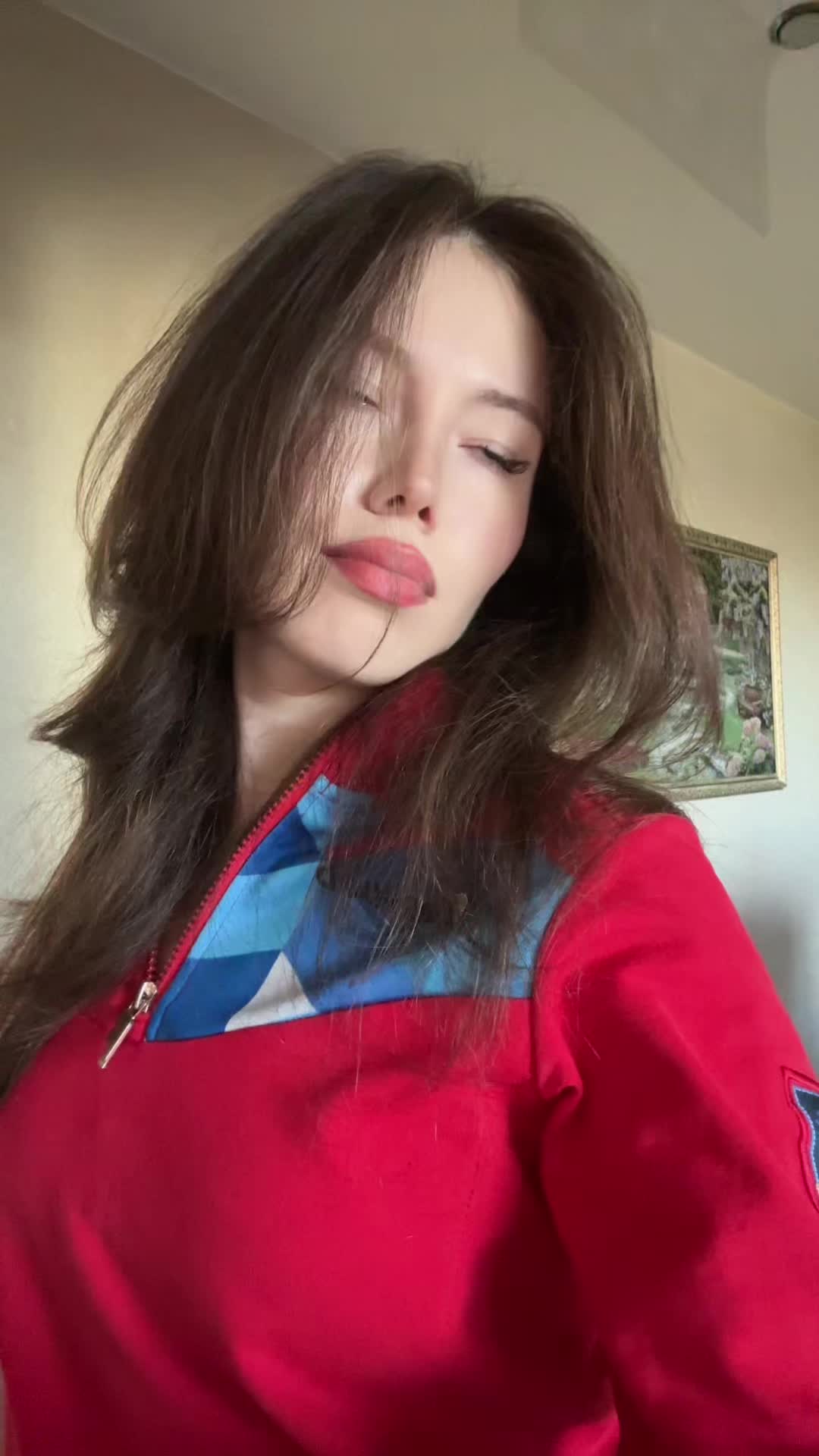 @bymydarlingg
