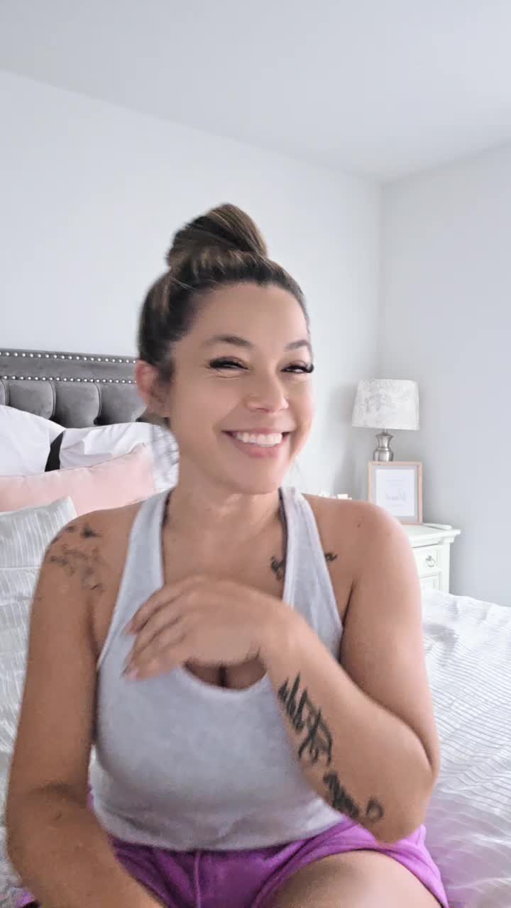 @R A Y A N N E ✨️