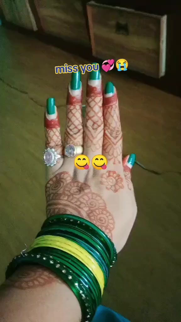 @😭😭😭😭😭