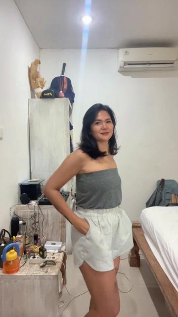 @paullina.