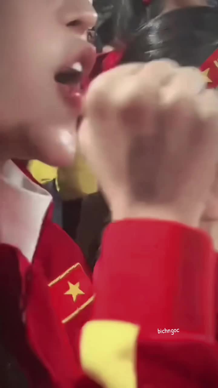 @B&iacute;ch Ngọc DIỆU B&Aacute;U