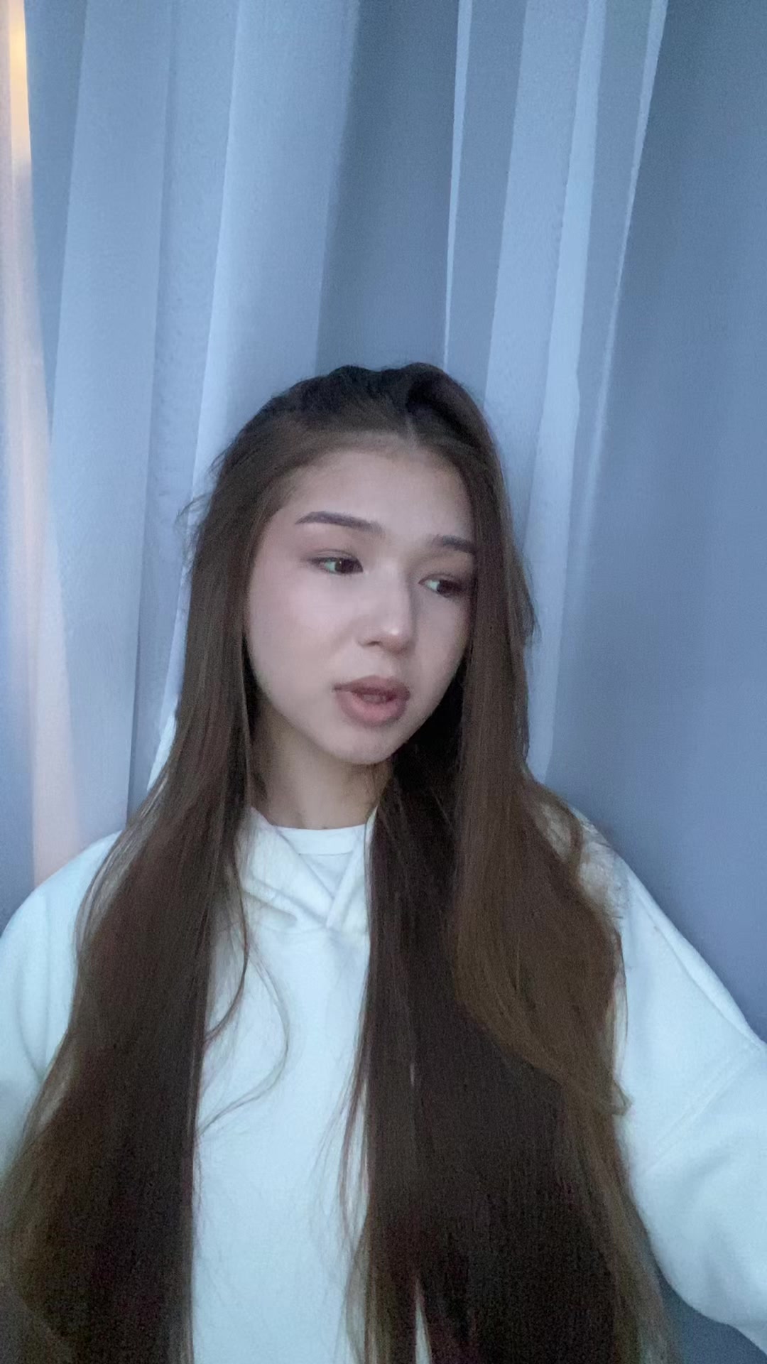 @алина