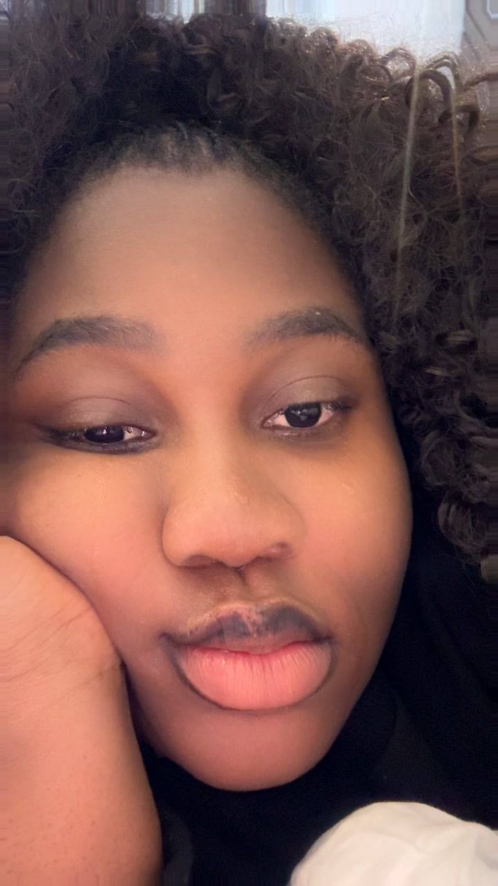 @FAVESTAR✨💫