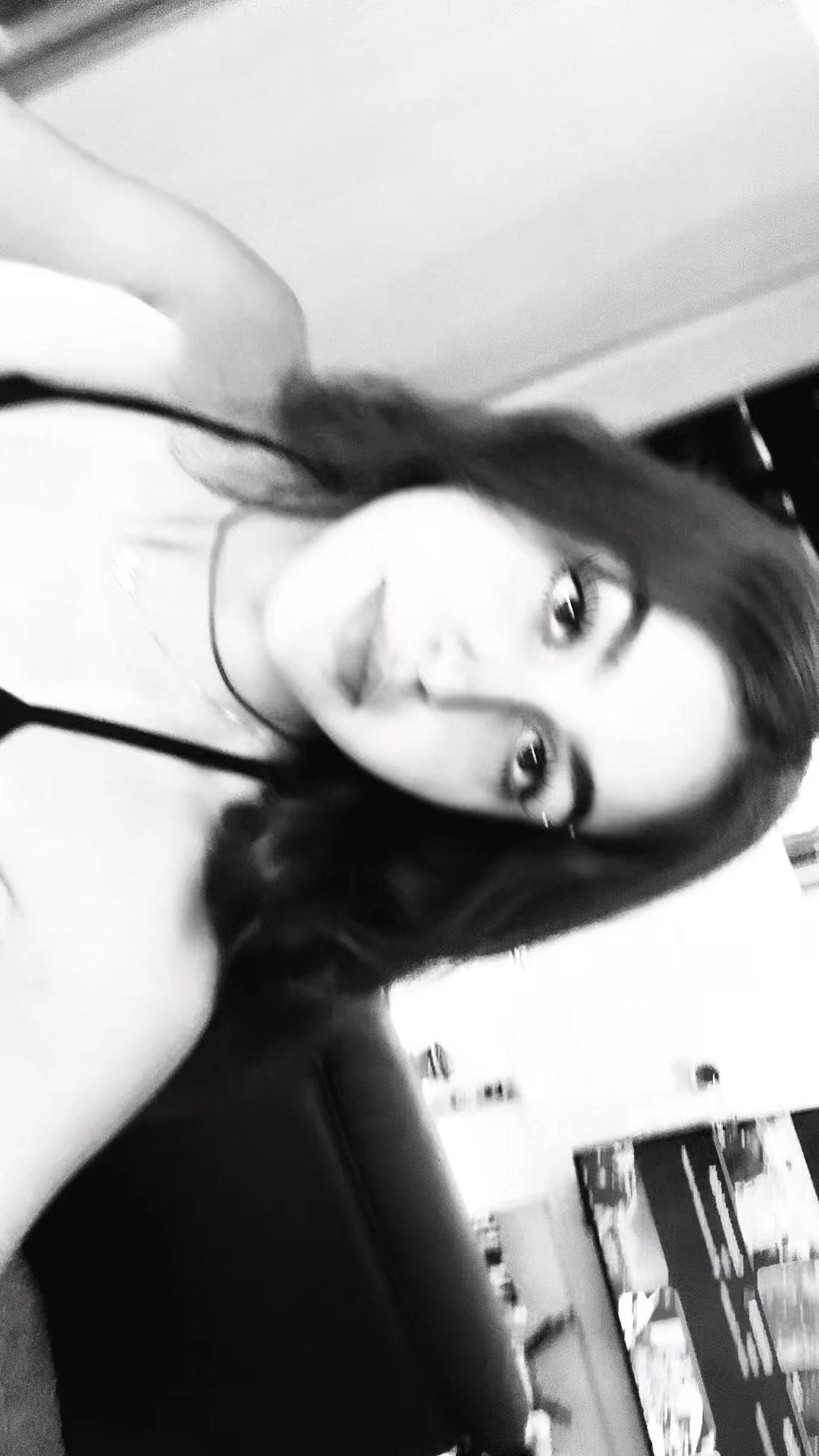 @li!