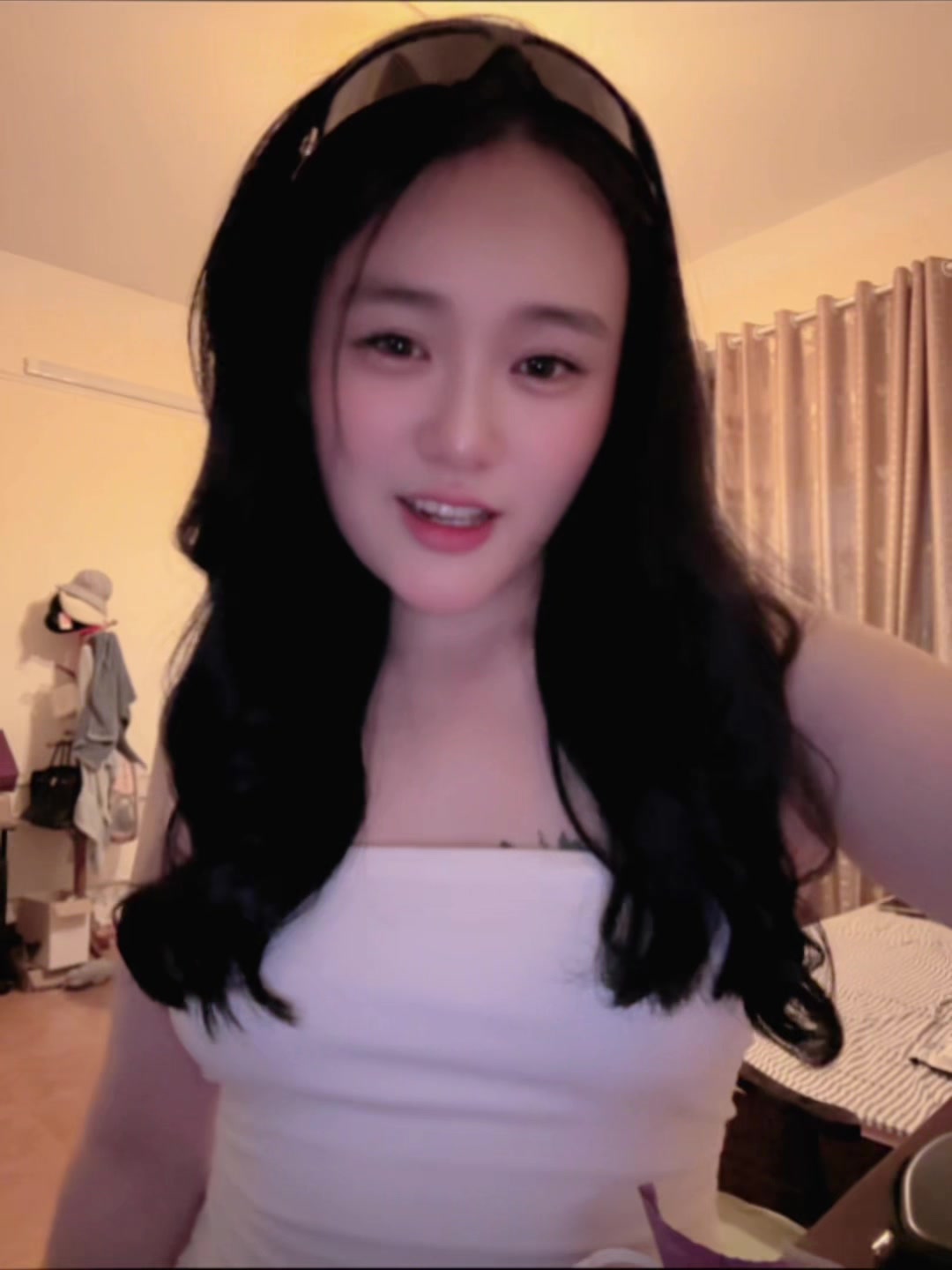 @Tôn Nhật Linh