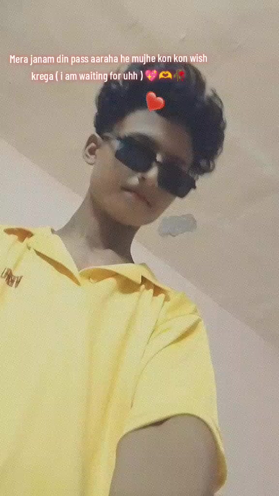 @𝙃𝙊𝙏...𝘽𝙊𝙔..😎