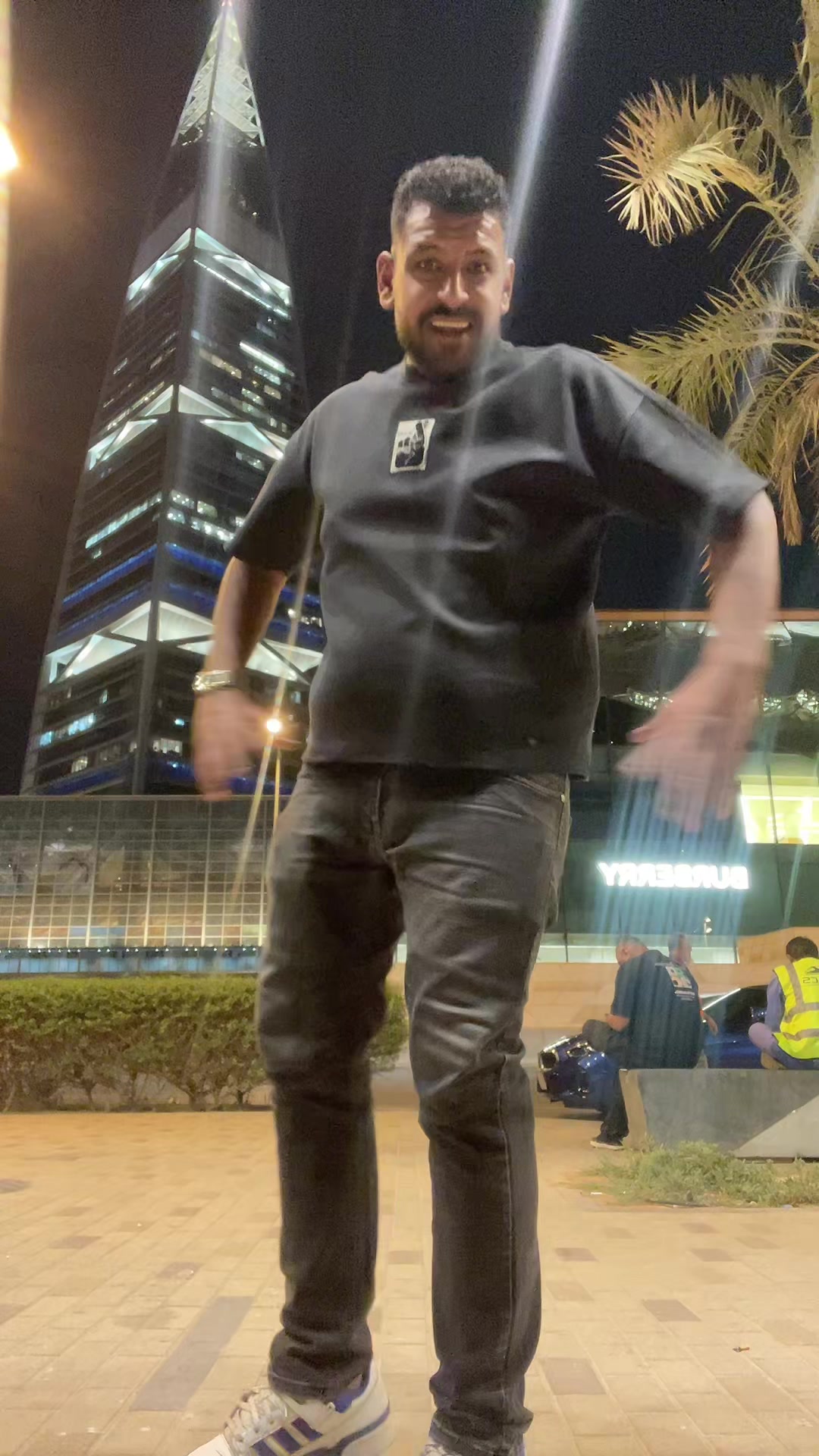 @حوده وبس