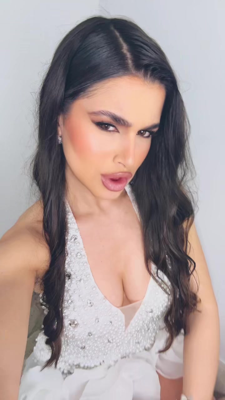 @rachele 👑