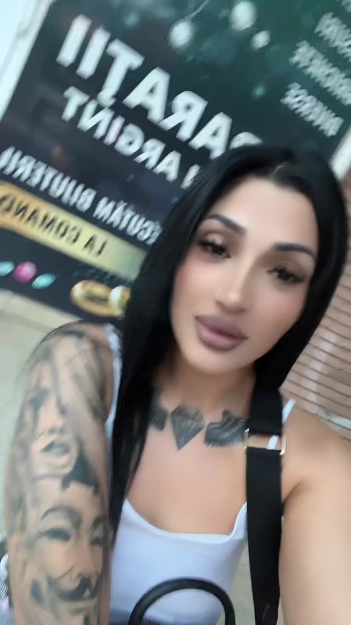 @⚜️𝓥𝓪𝓵𝓮𝓷𝓽𝓲𝓷𝓪🖤