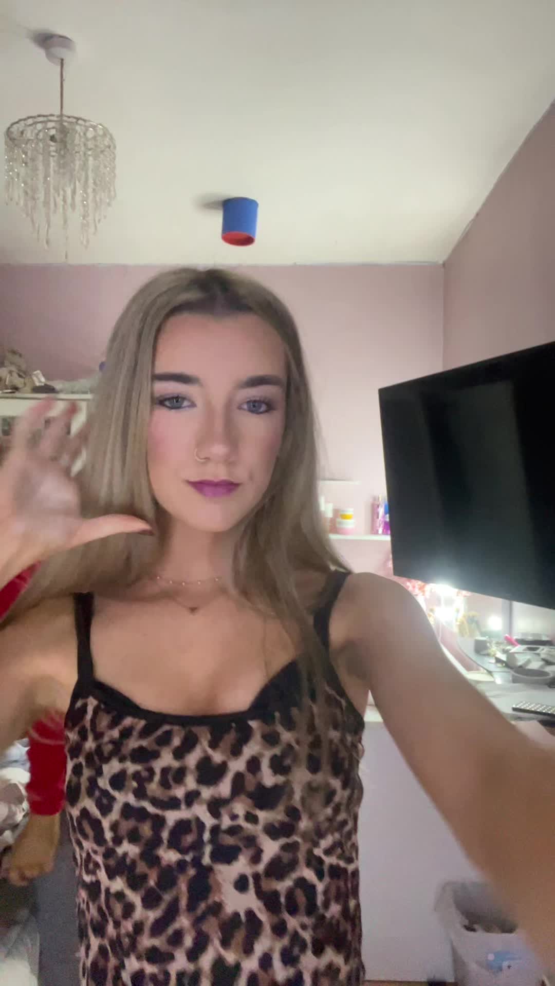 @megandaniels_0