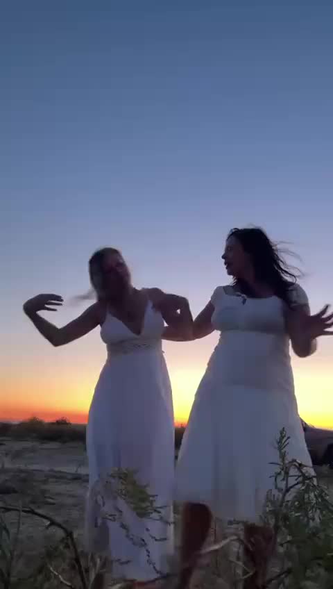 @Mirela50