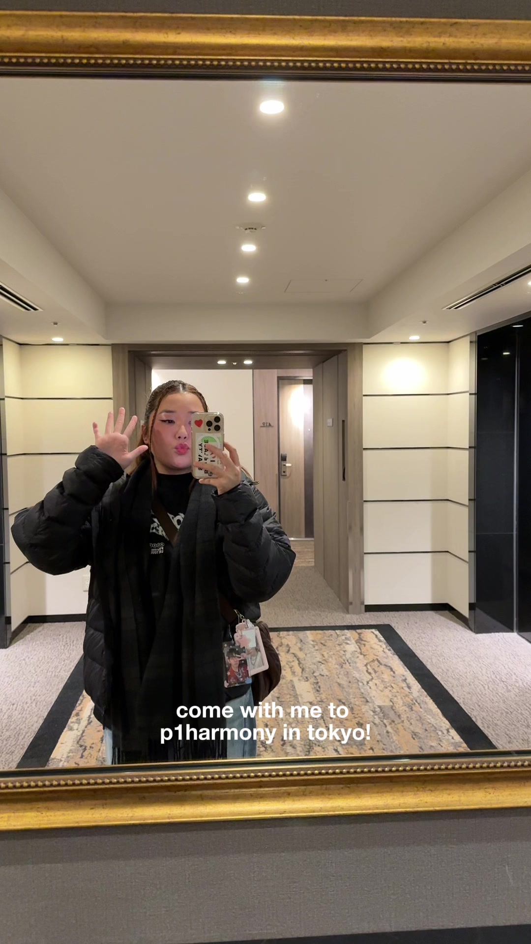 @โ nicole โ