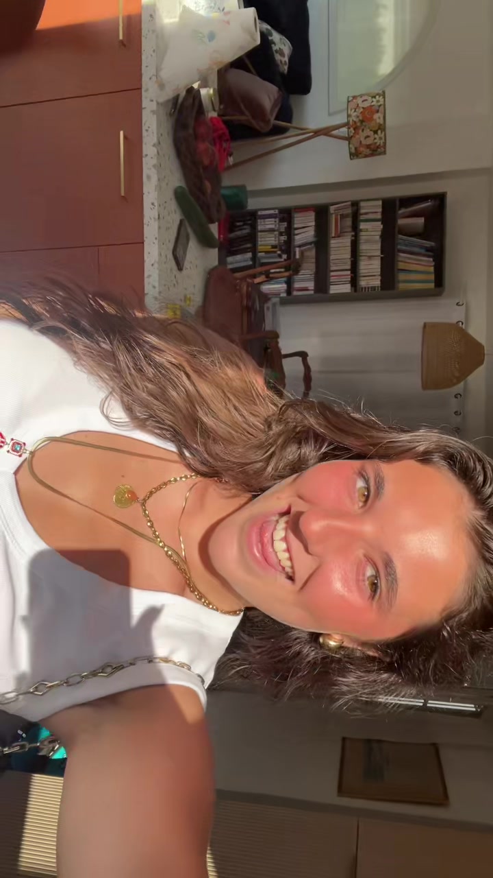@Pialuxxx