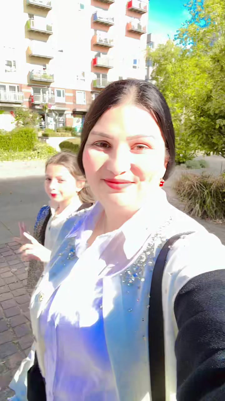 @𝓑𝓲𝓪𝓷𝓬𝓪 𝓿𝓪𝓷𝓮𝓼𝓼𝓪 ❤️