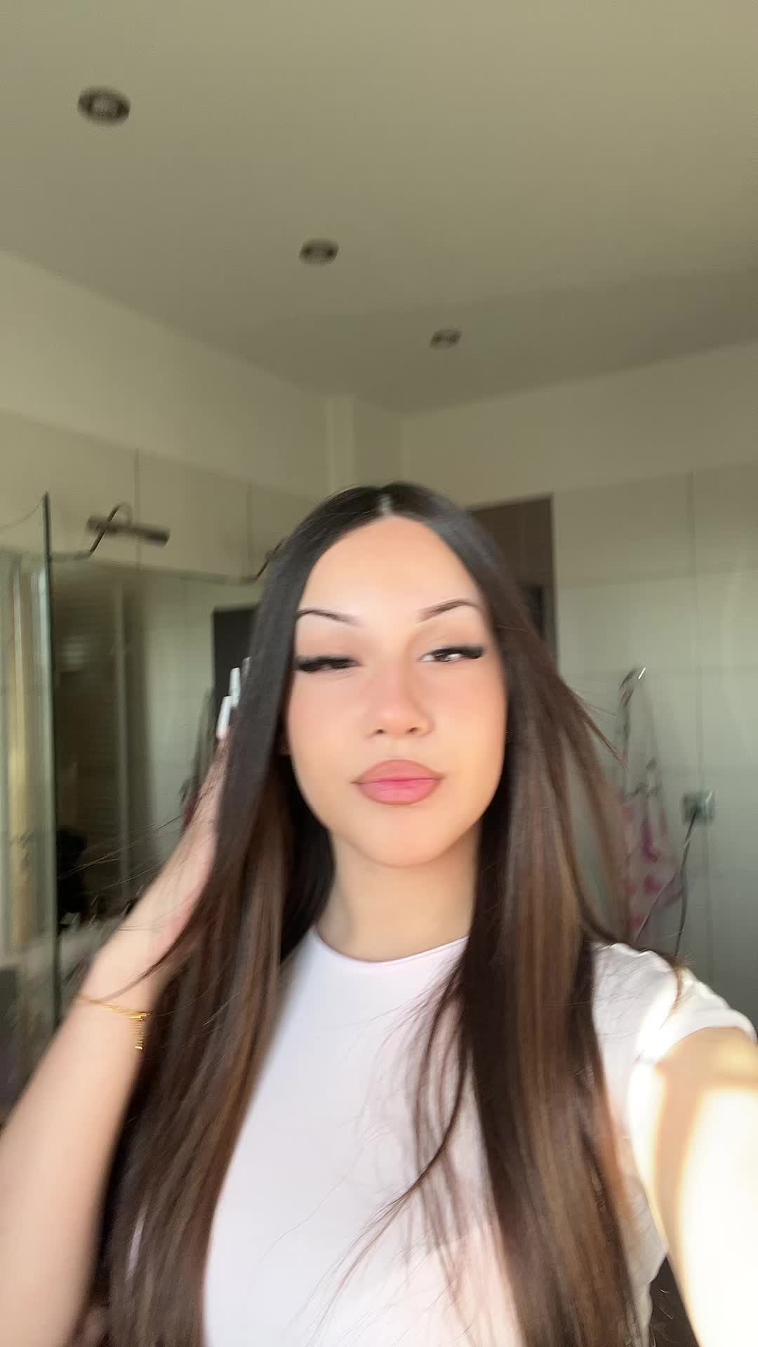 @𝒦𝓌𝓃𝓃𝒶