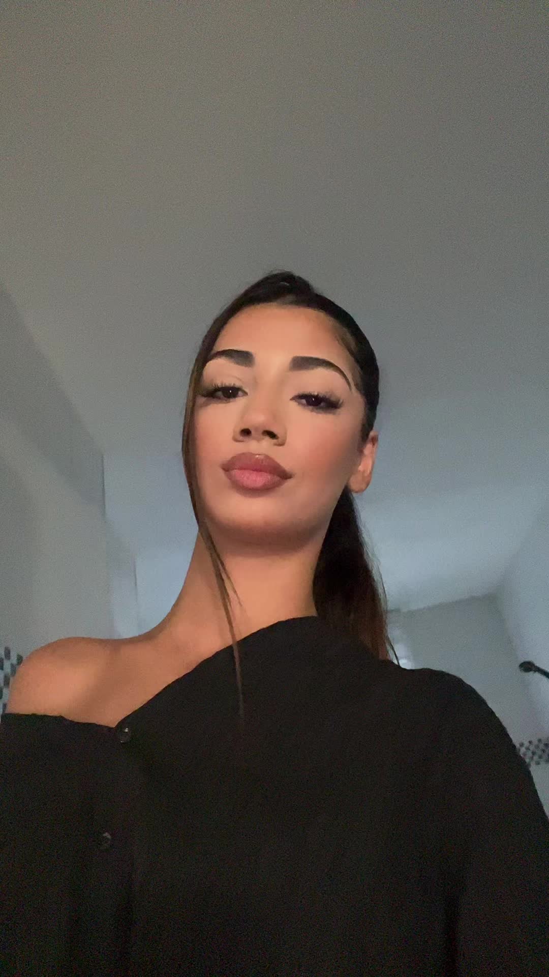 @akt_dilara