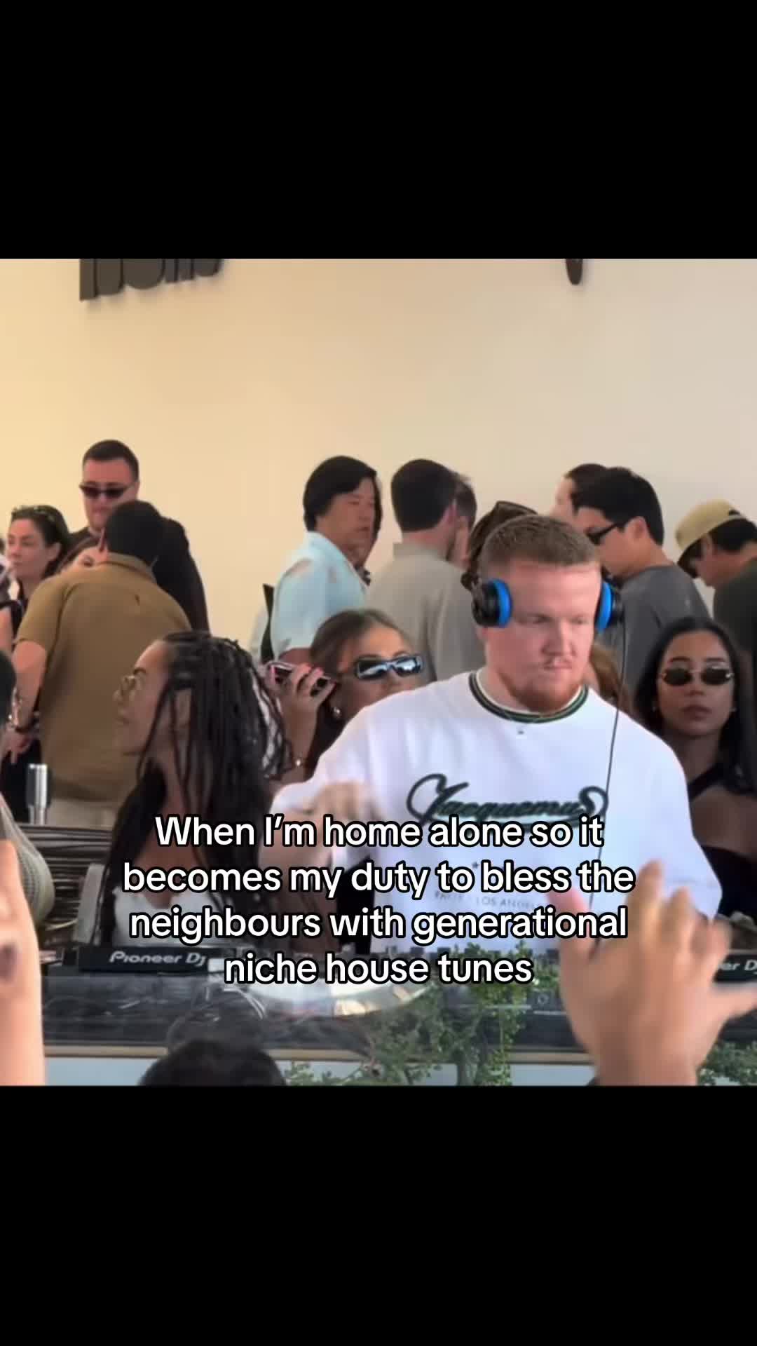 @Decks & Drops
