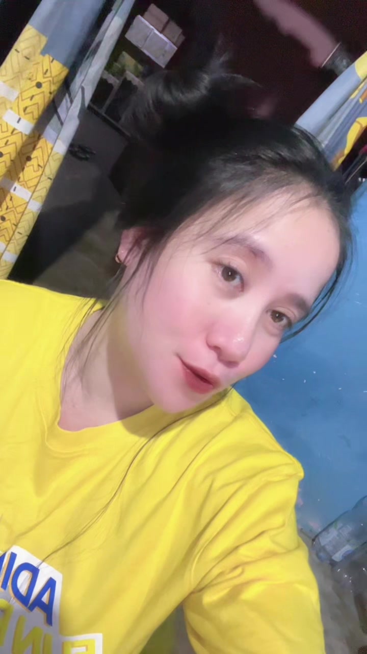 @Nini Day 💛