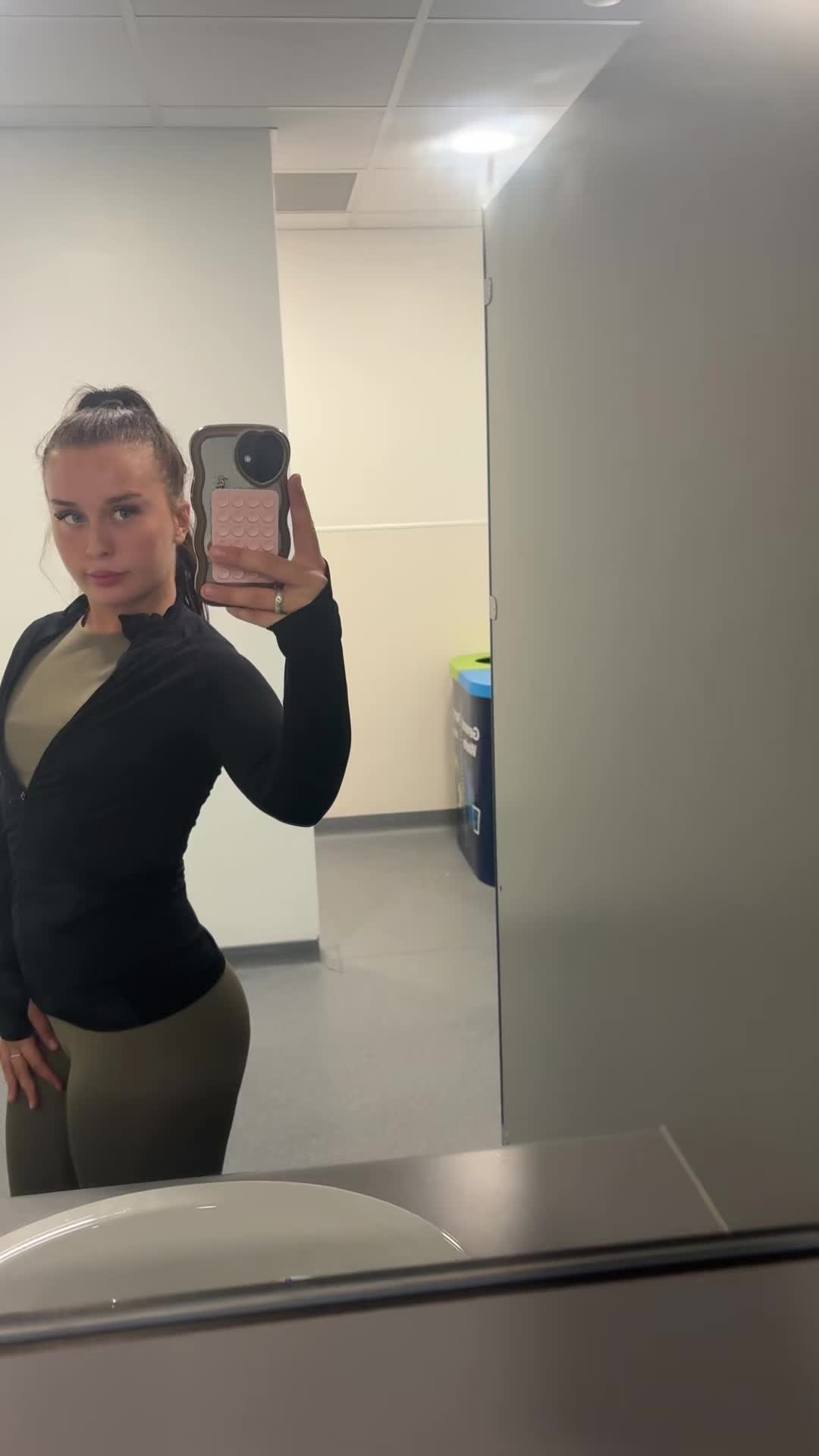 @_1elz1