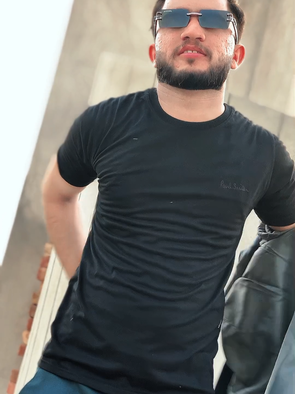 @A Abid A