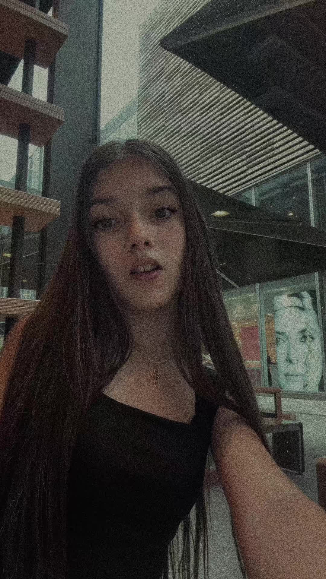 @Milana