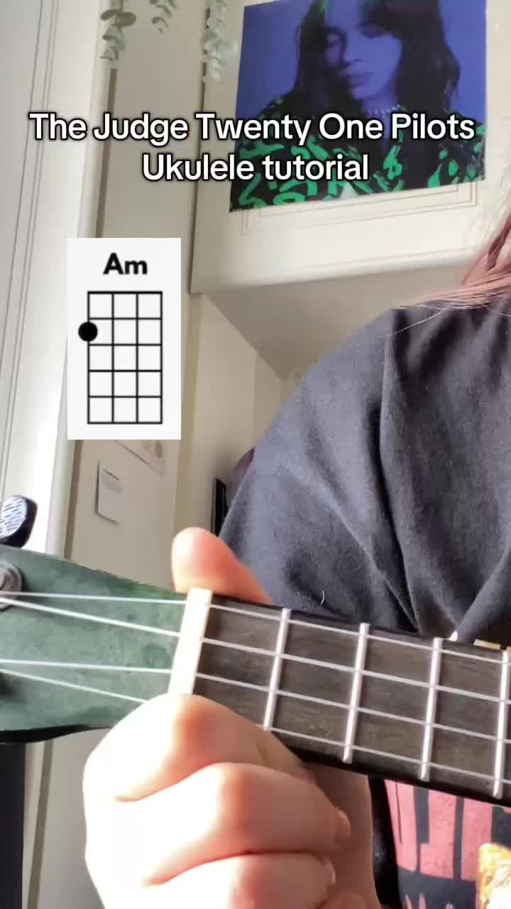 @Bee |-/ 🖤