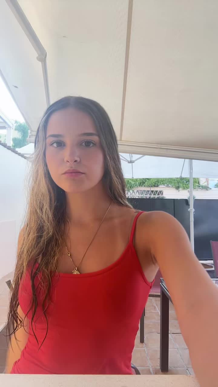 @isadeluquee