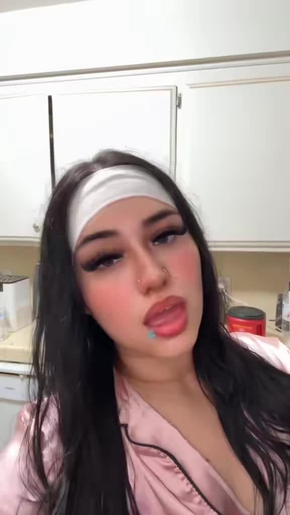 @Glashesbby🏳️🌈👩🏻🍳
