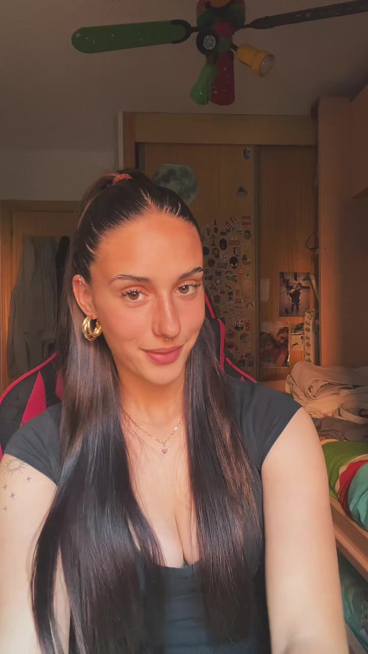 @Luu🥀